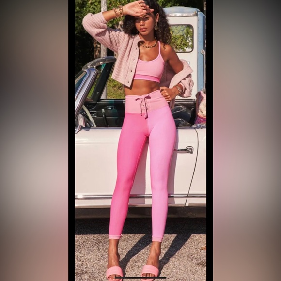 Loveshackfancy x Beach Riot Riley Colorblock Legging - Picture 2 of 5